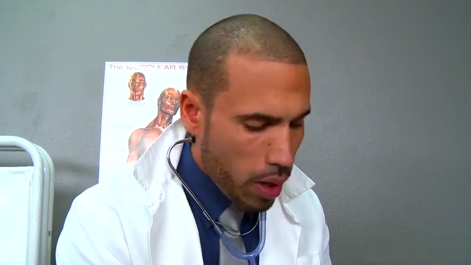 Brazzers - Big-tit sex addict Charley Chase rides her doctor