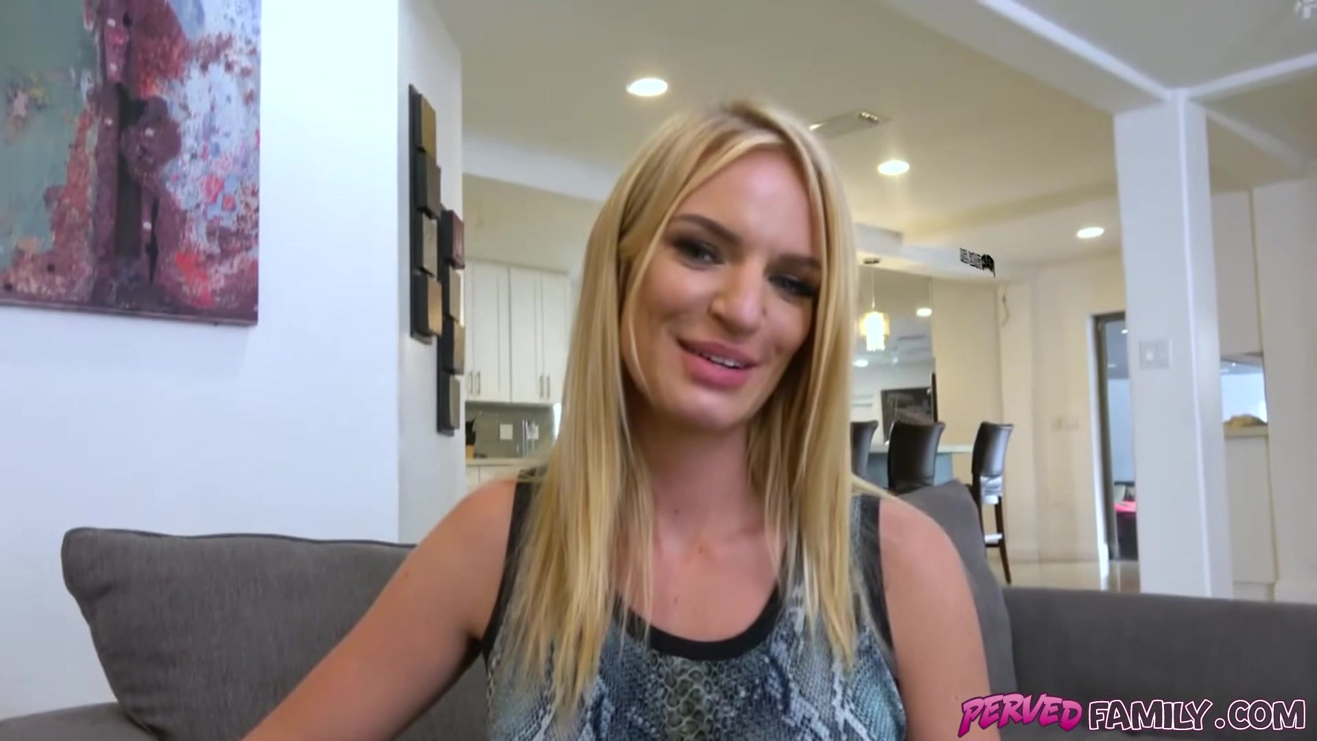 Big tits stepmom, isn't this game fun?
