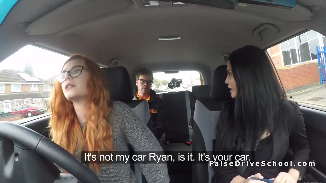 Threesome Ffm Fuck In Car