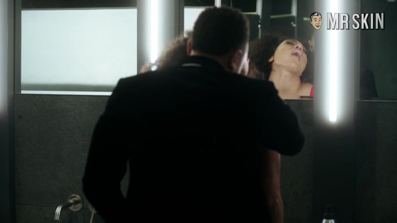 Jessica Biel's Nude Scenes are Shock and Awe-some - Mr.Skin