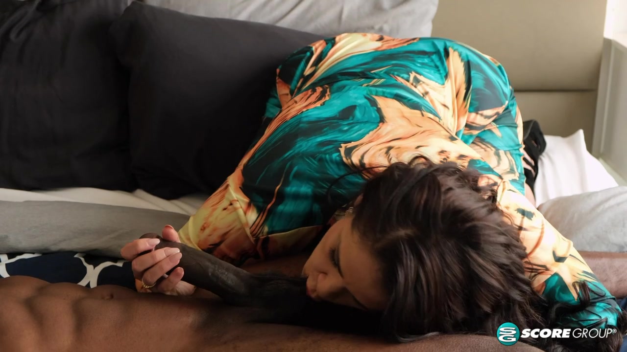 What's Raquel's idea of a workout? Sucking and fucking big cock