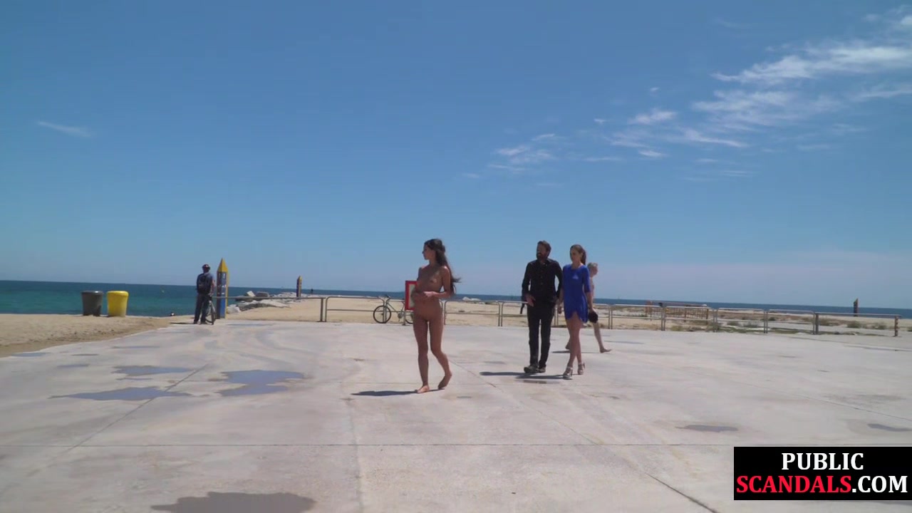 Public naked babe walks outdoor to satisfy mistress n master