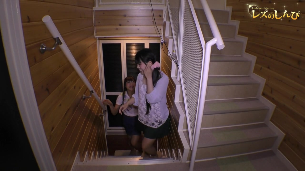 I cheated my friend and brought it. - Fetish Japanese Movies - Lesshin