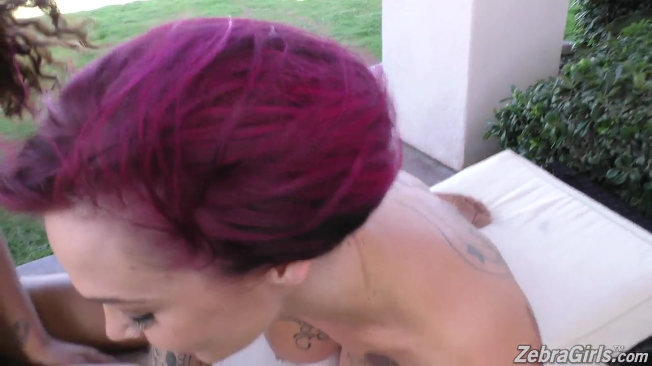 Anna Bell Peaks and September Reign - DogFartNetwork