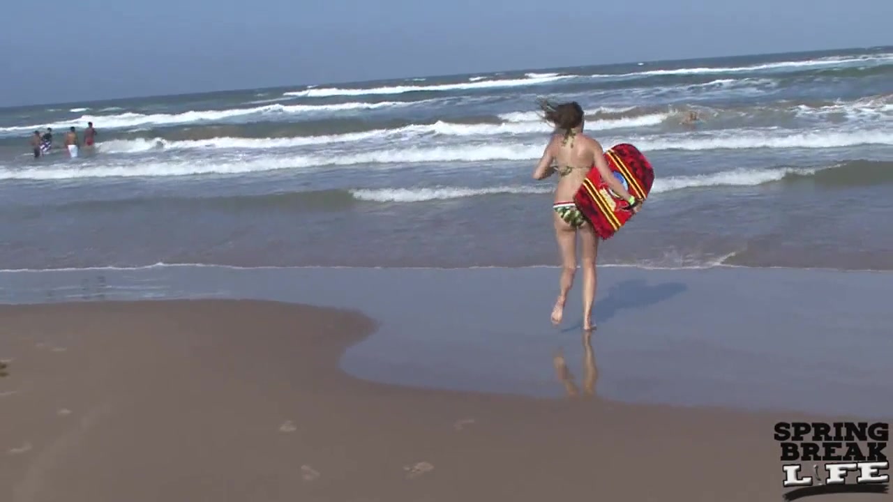Naked Beach Day and Sunset Boat Ride - SpringbreakLife