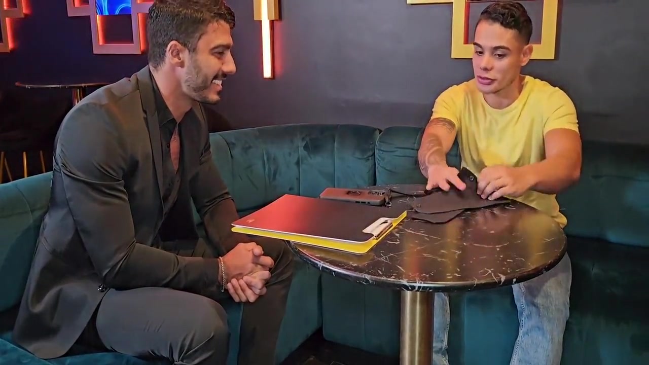 Lobo Carreira - Free 6 First Mn Of A Raw Cocktail Interview 6 Min