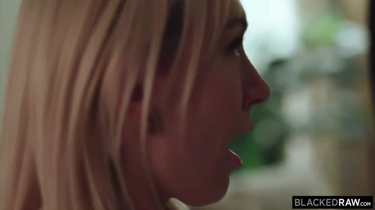 Chloe Temple And Slim Poke In Tiny Tight Blonde Films Herself Taking A Monster Bbc 12 Min
