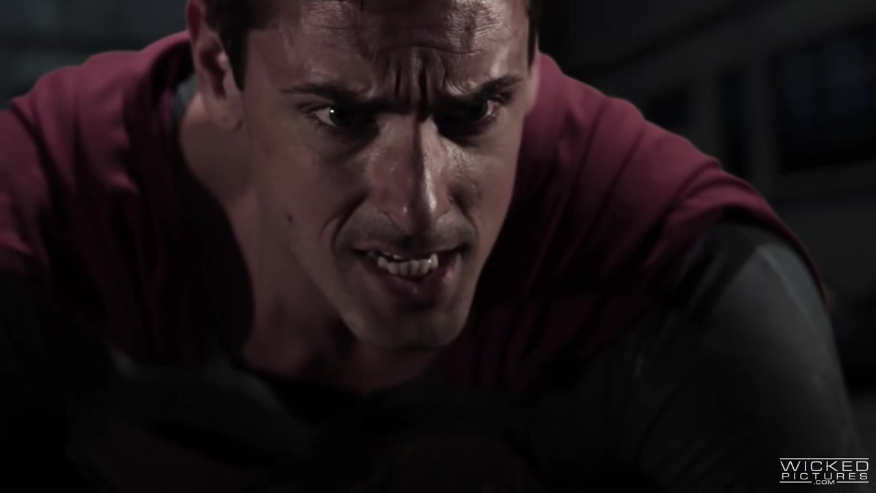 Batman V Superman, A XXX Parody - Scene 4