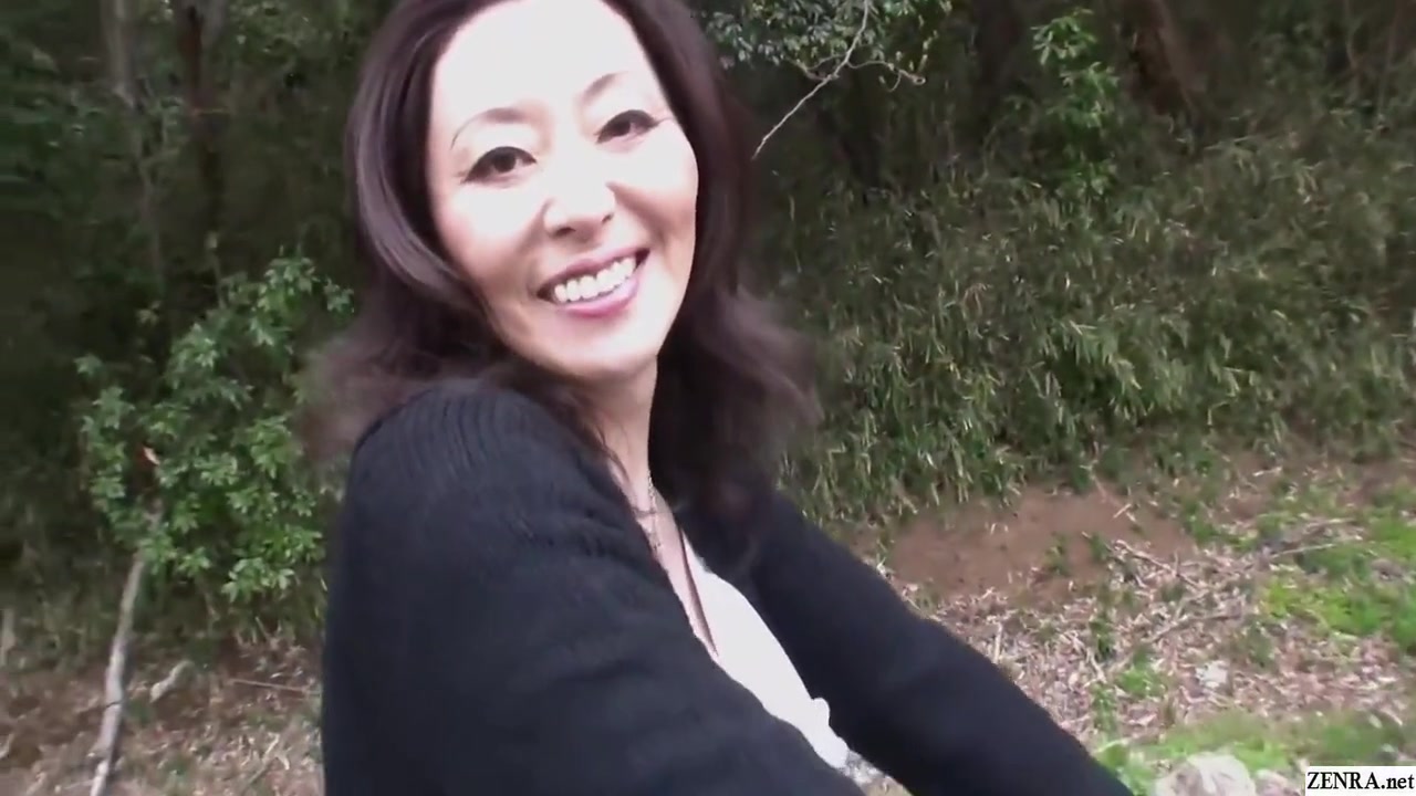 Mature Japanese Outdoor Bottomless Bicycle Riding And Sex 5 Min With Asian Milf And Blue Sky