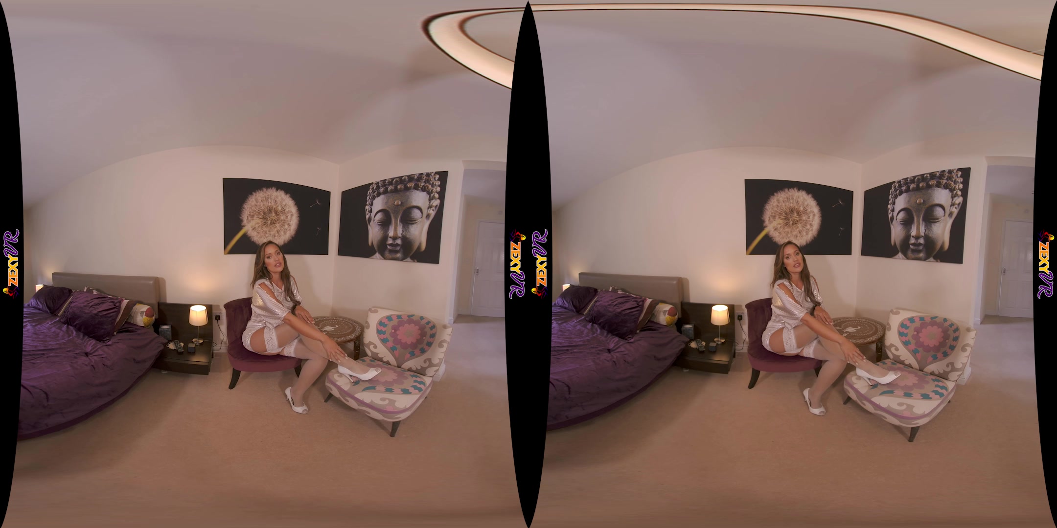 Splendid In Stockings featuring Frankie L - ZexyVR