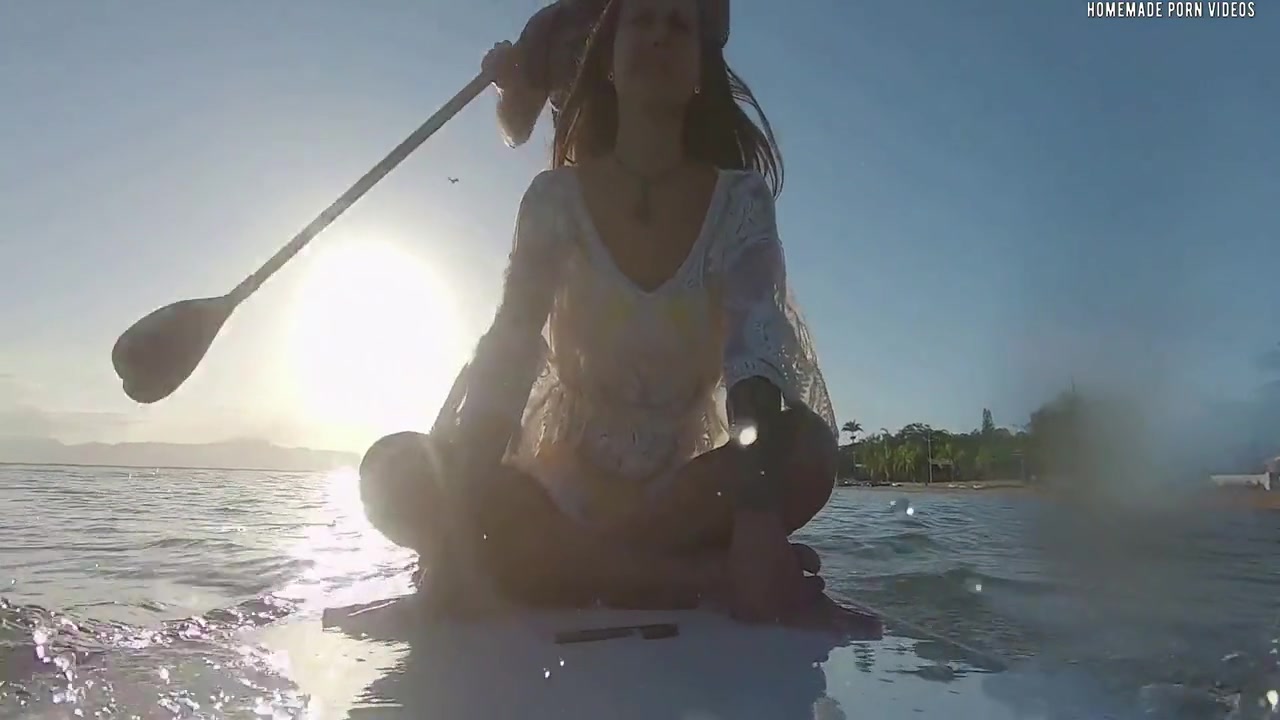 Ana Rothbard - Morena Safada Masturbando E Transando No Stand Up Paddle 6 Min