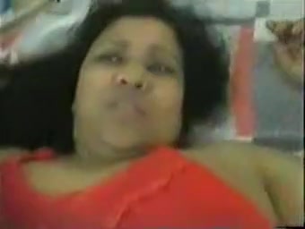 Aunty in red underware drilled