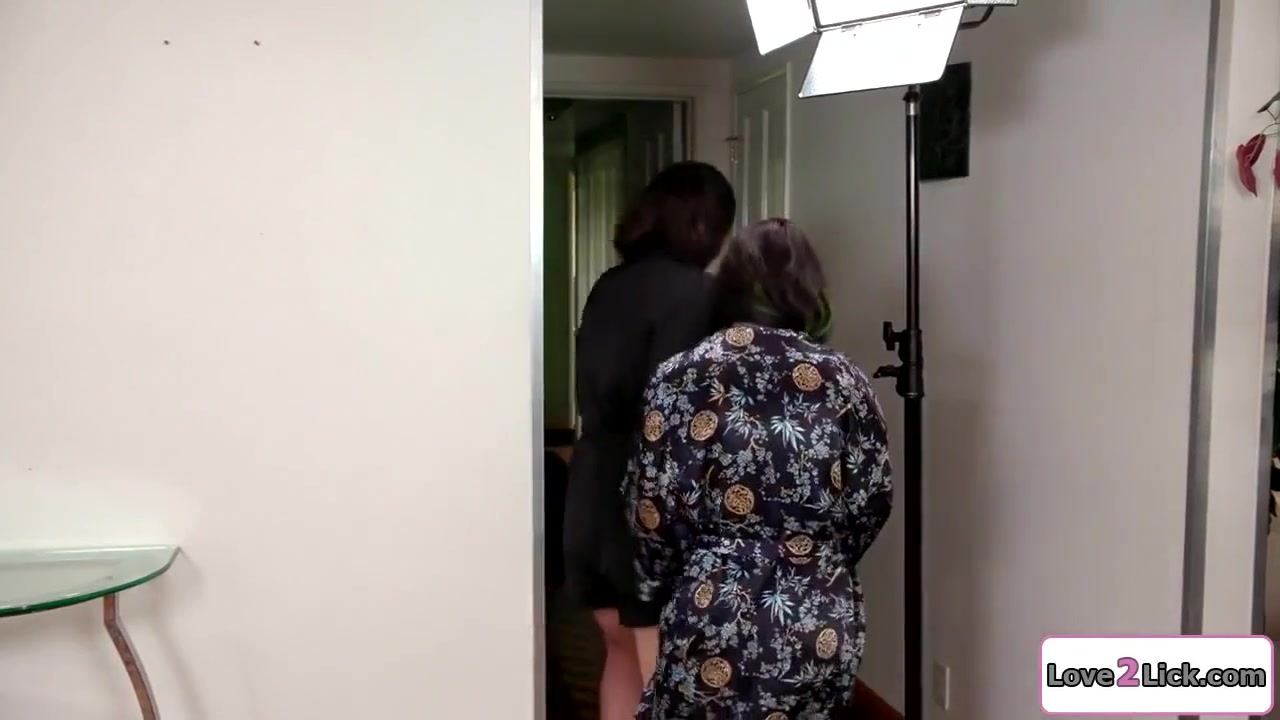 Porn Stars Eating Pussy After Shooting With Big T, Casey Calvert And Serena Blair