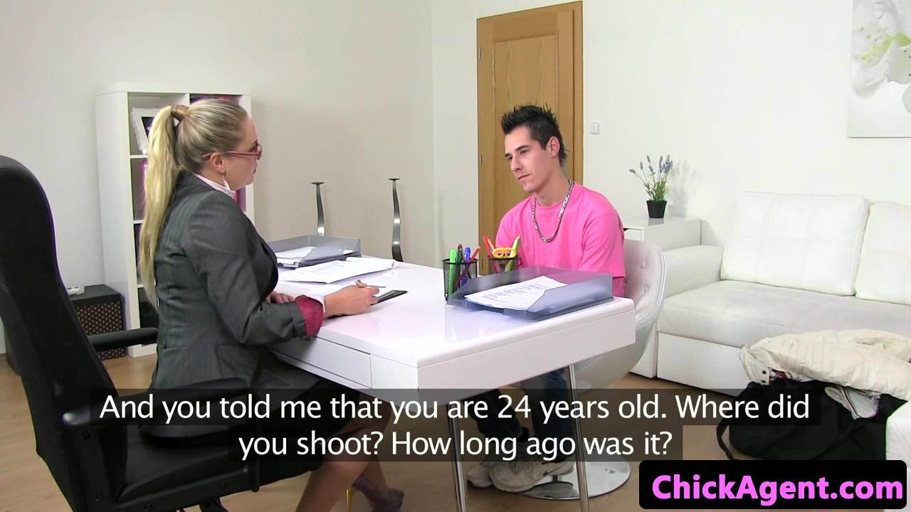 Facialized female agent blows cock