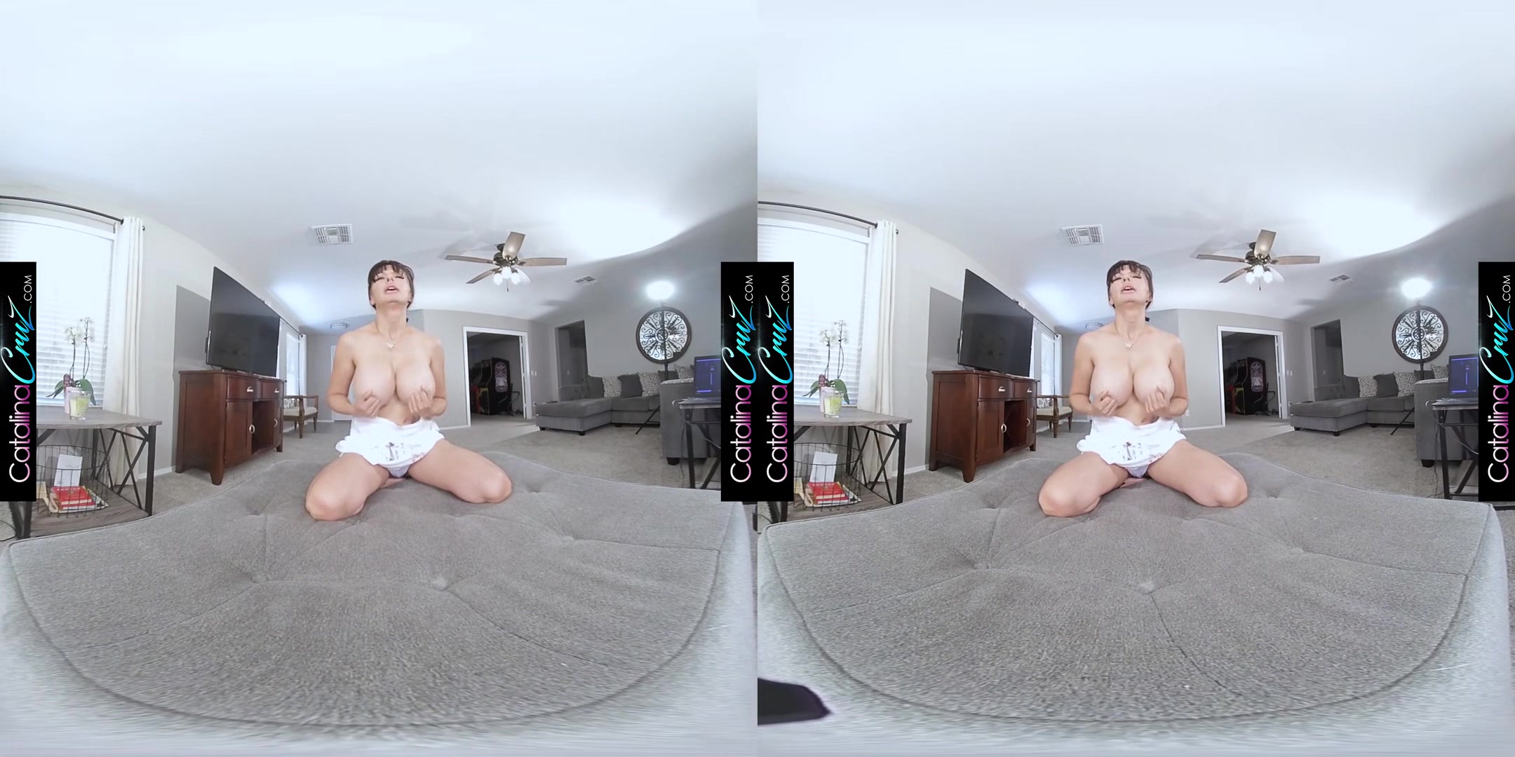 Catalina Cruz - Juicy Morning Wood 5k Vr