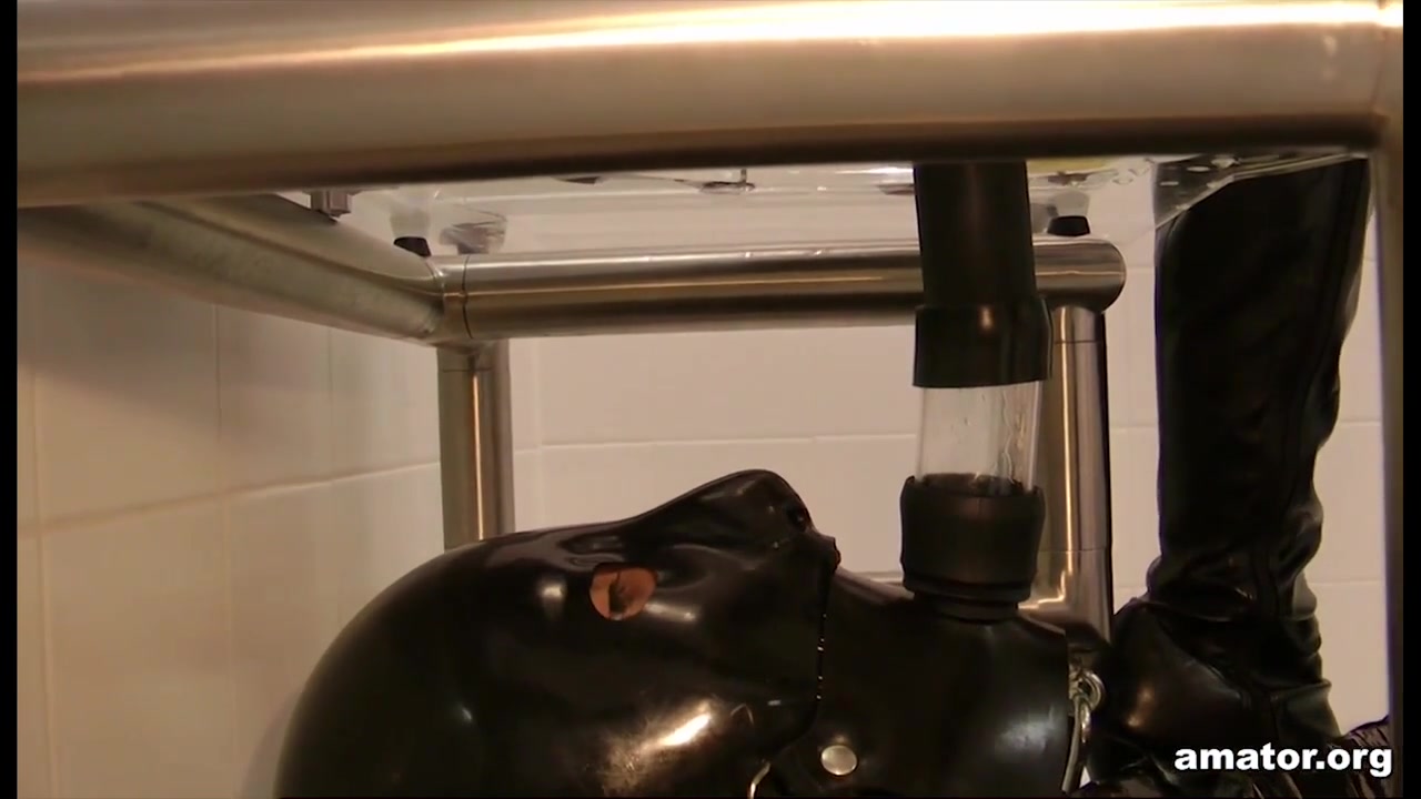 Lady Ashley & Sklave in Quoad Locus: WC - KINK