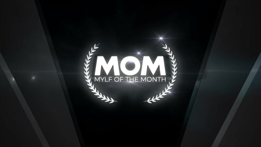 Fucking Video with Hot Step mom - MYLF
