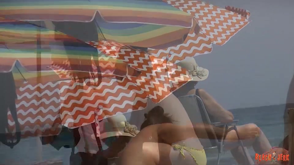 Topless cleaner - BeachJerk