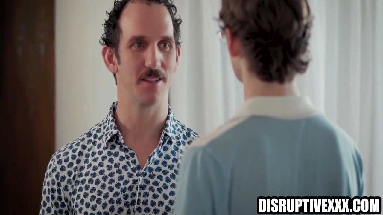 Gay Porn And Greg Mckeon - Director Fucking His Fan 7 Min