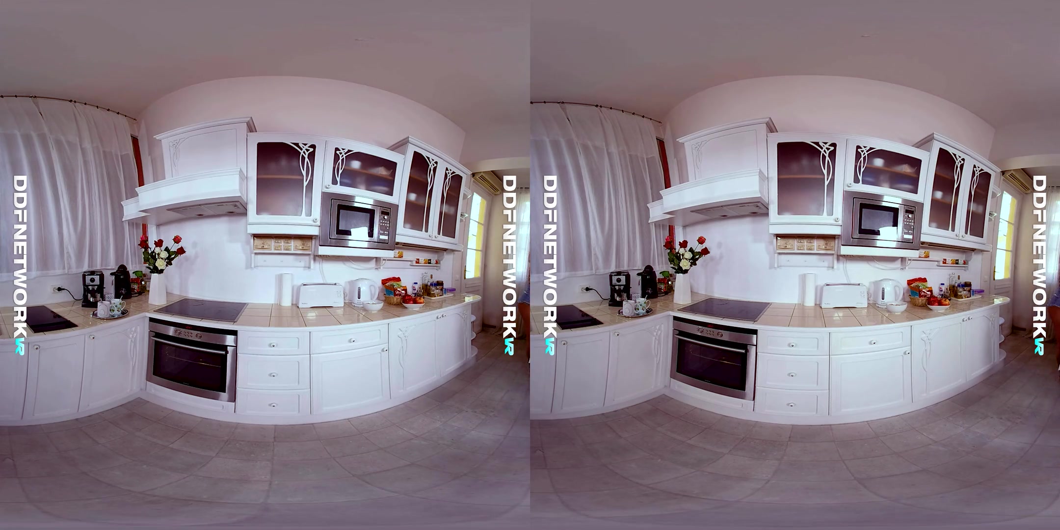 Suzy Rainbow in Cupcakes With Suzy - DDFNetworkVR
