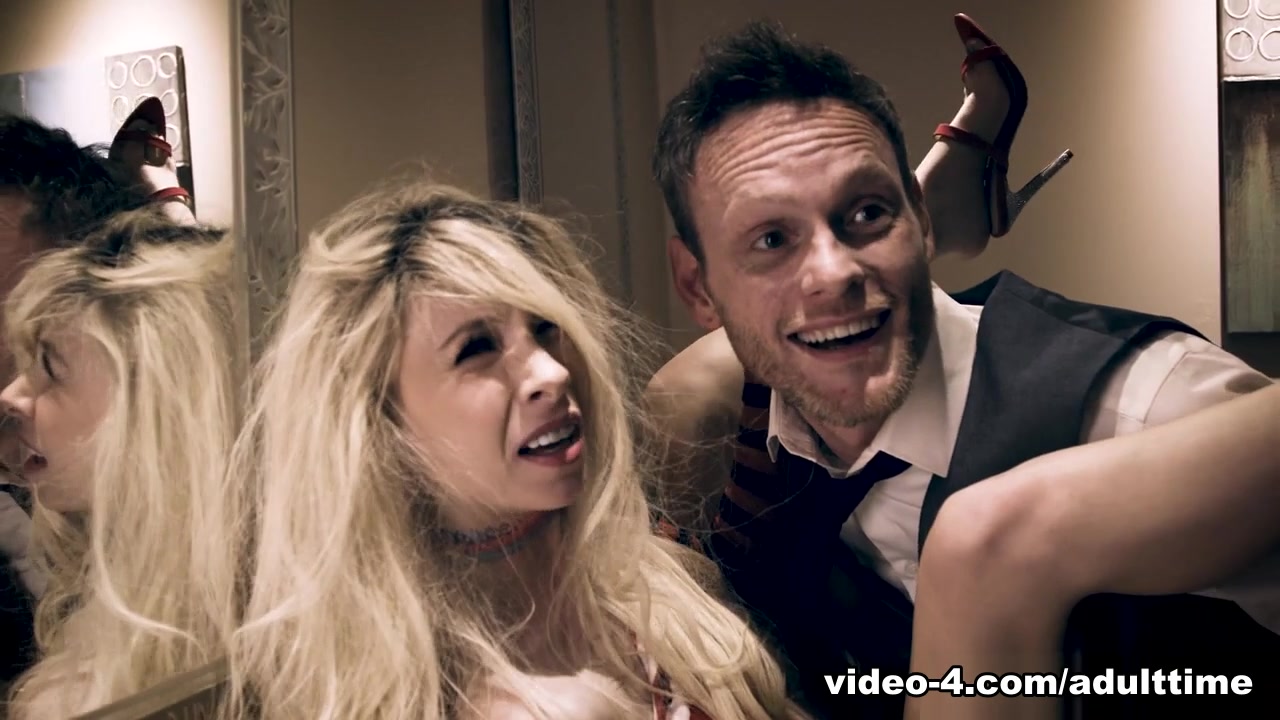 Kenzie Reeves & Ryan Keely in Bar Fight