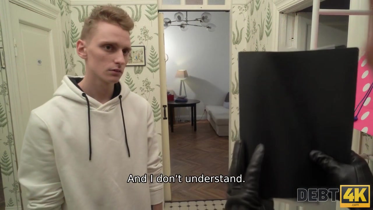 DEBT4k. Boyfriend finds out girl has spent a lot of money from card