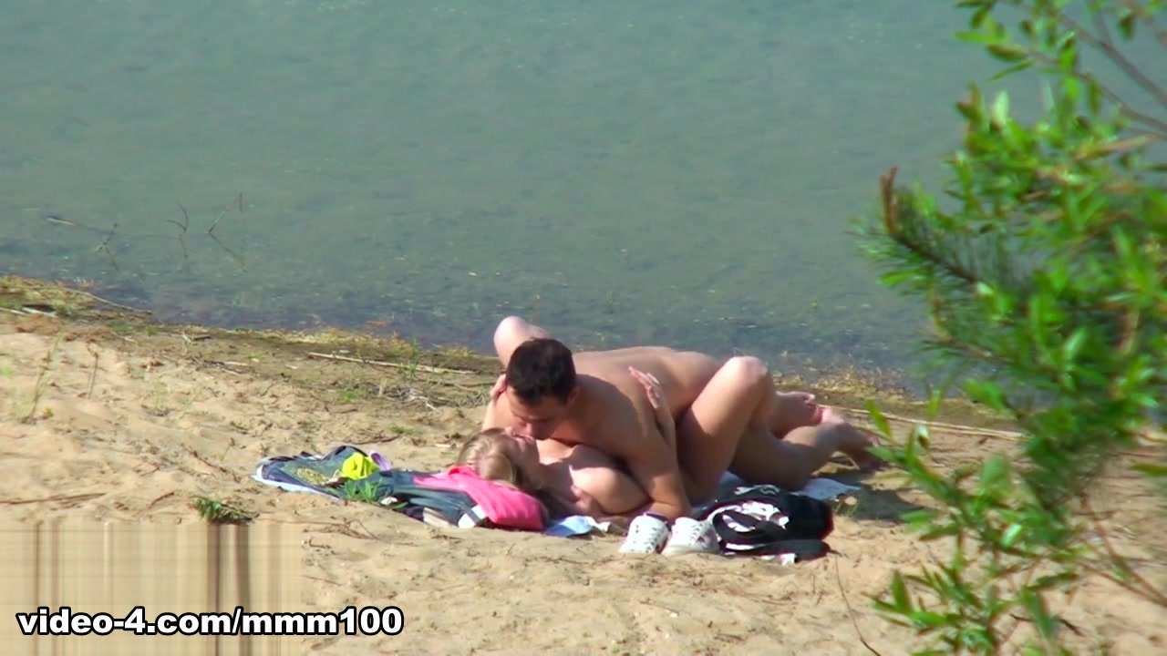 Spied Having Sex At The Beach - MMM100
