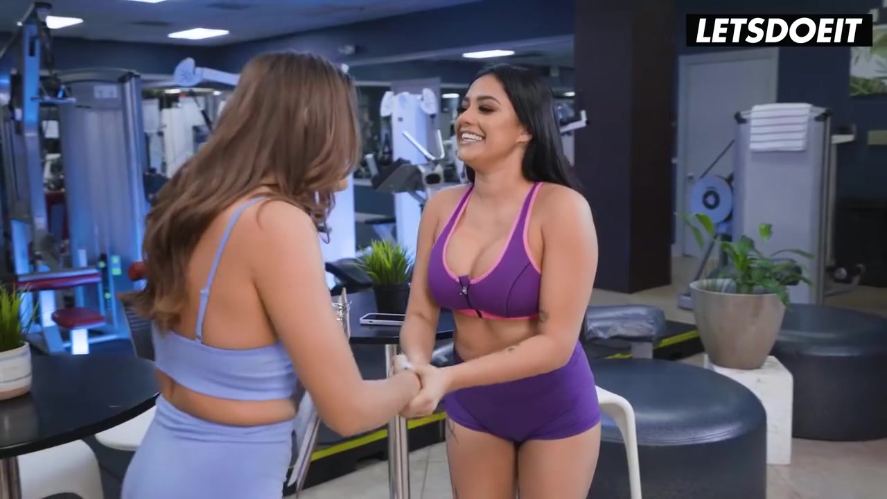 Influencer Fucks Crazy Fan. Serena Santos Selina Bentz & Tony Rubino