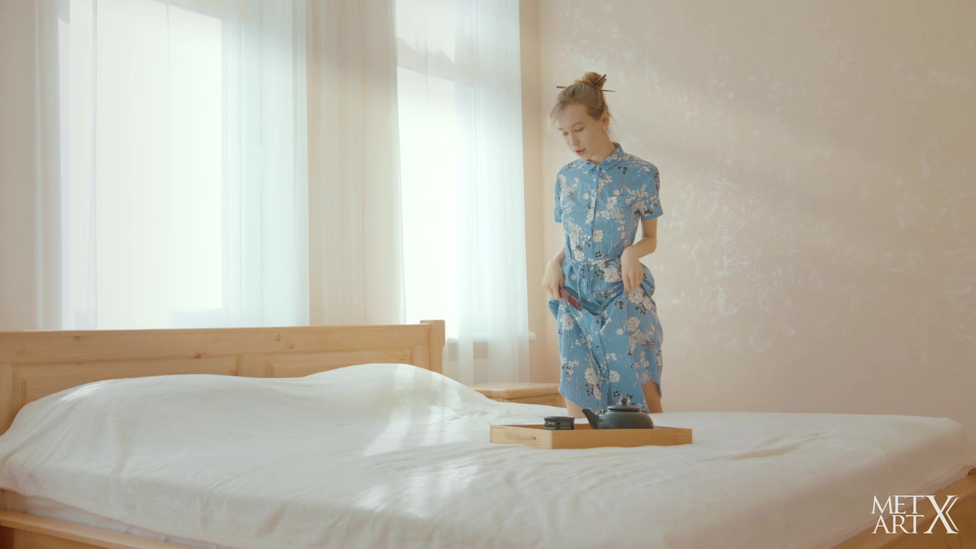 Fragrant Tea - Alice Bright - MetartX