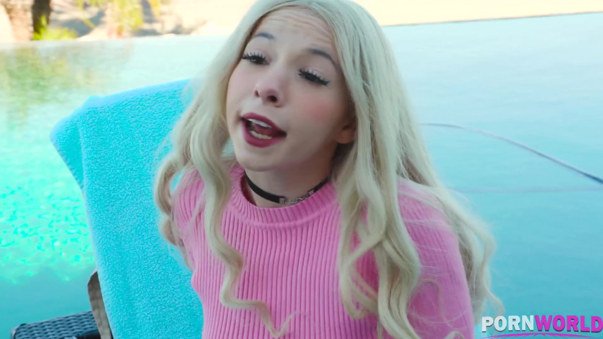 teen 18+ Ditz Kenzie Reeves Begs for Older Next-Door Neighbor's Rod GP1737 - PornWorld