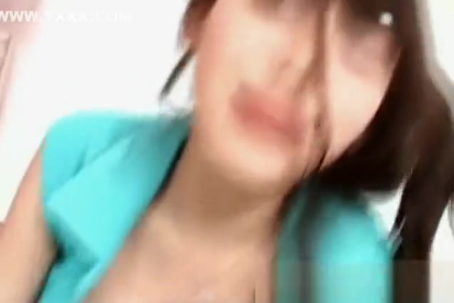 Young japanese on creamy creampie