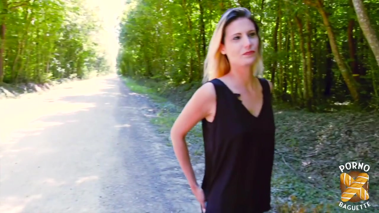 Lucille Fucked In The Forest By Her Boyfriend