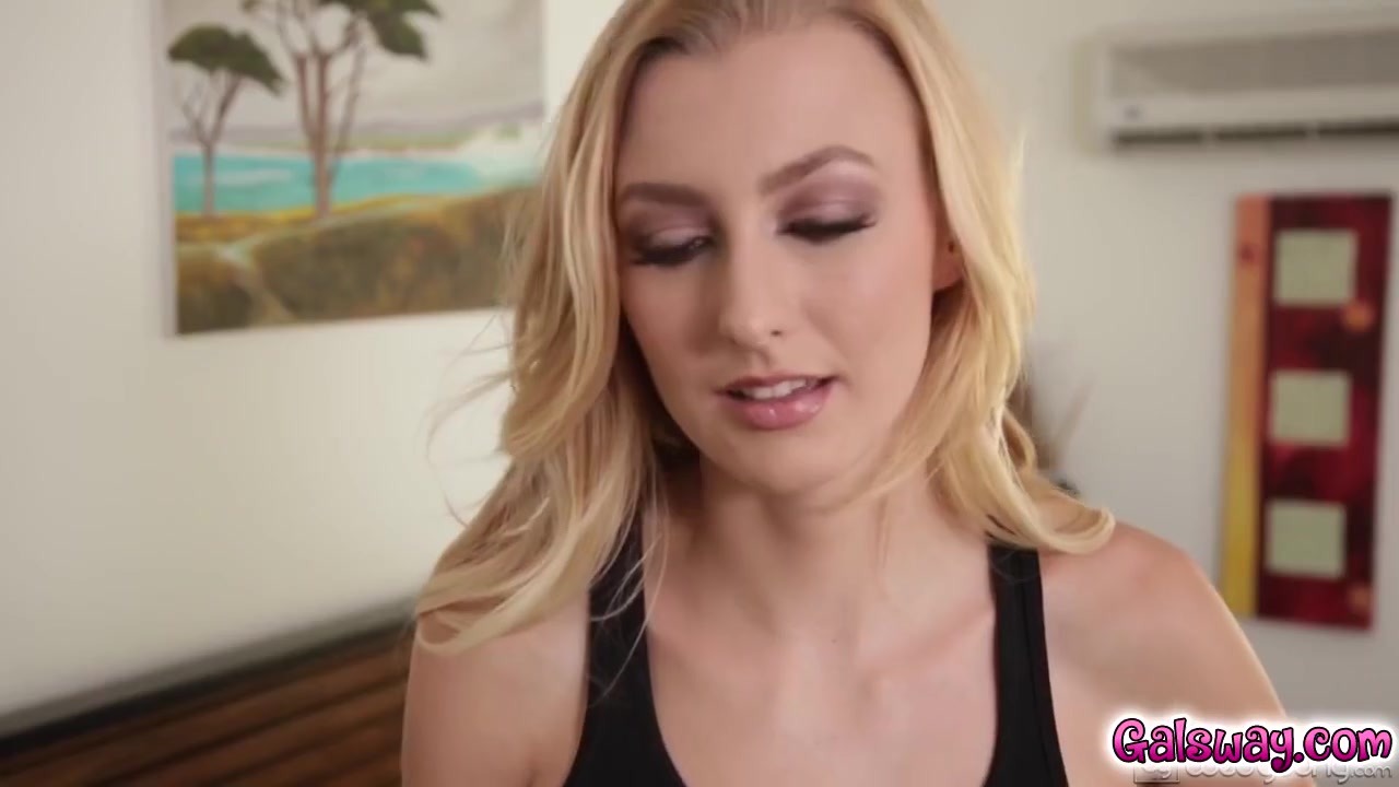 Licks Alexa Graces Nipple And Sucking It - Kristen Scott
