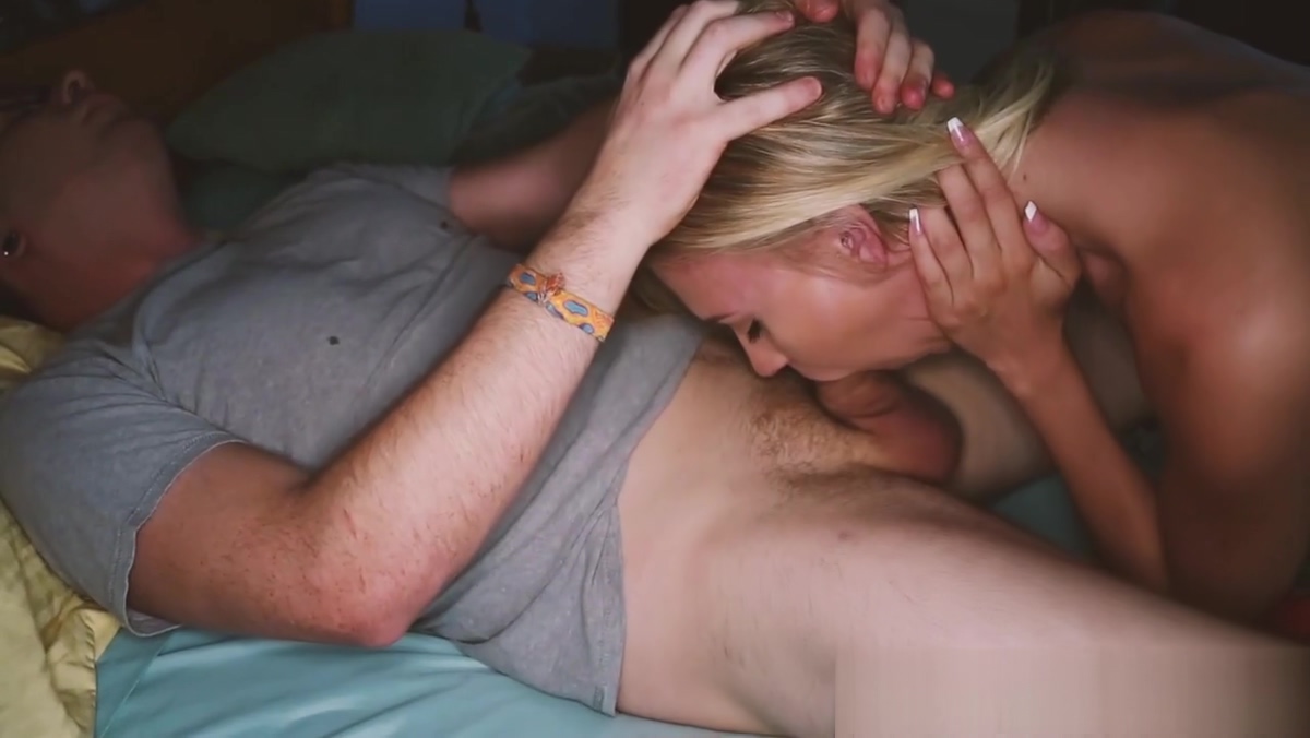 Petite stepsis sucks dick