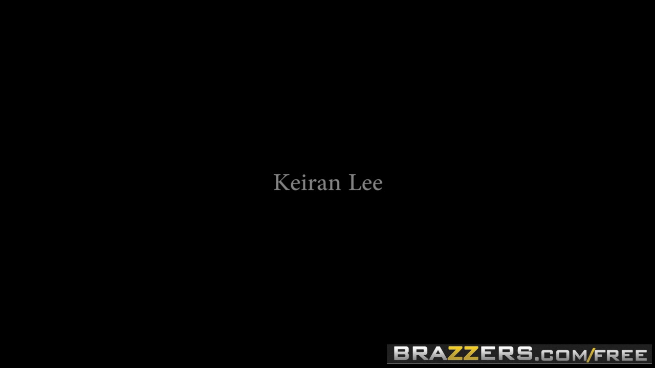 Brazzers - Real Wife Stories - India Summer Keiran Lee - Deep In The Bowels of India