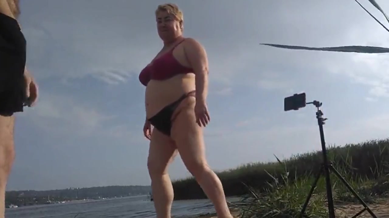 Stepmother-in-law Sucks My Dick On The Beach And Gets Cum In Her Mouth