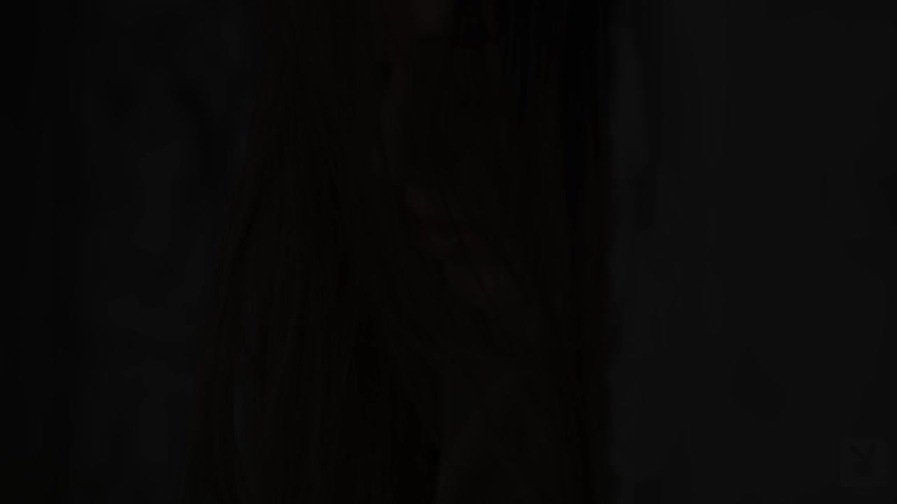 Behind the Curtains with Dominika C