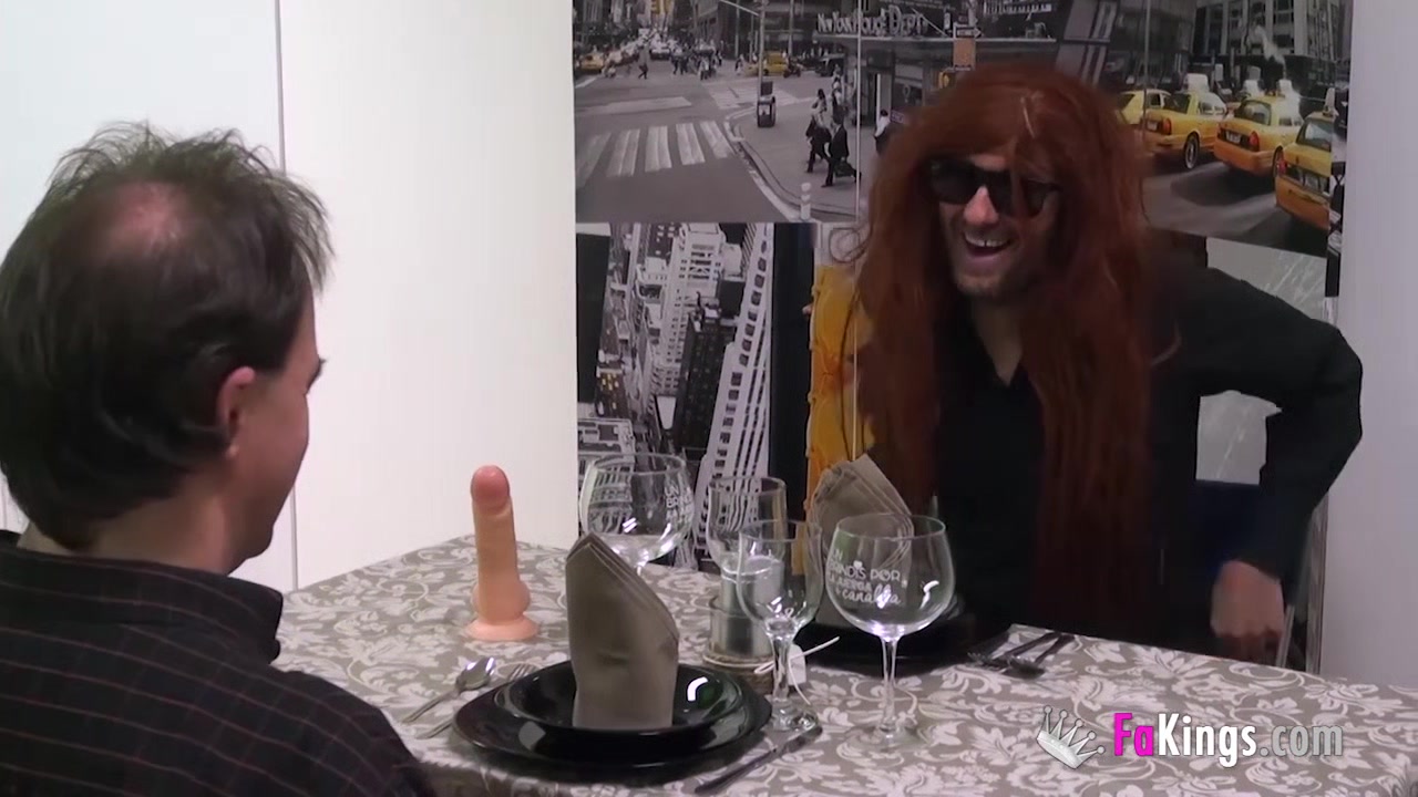 The waiter is the one that fucks in this FAKings diner