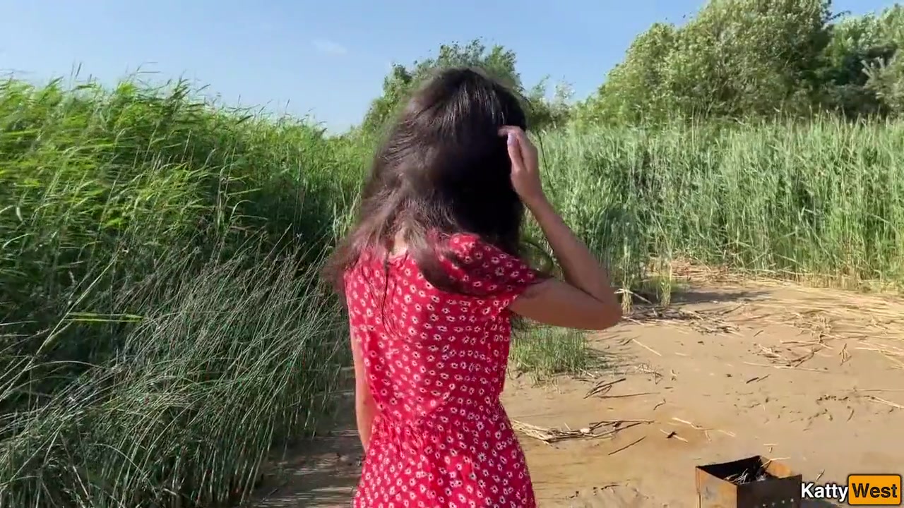 Took Out A Cute Stepsister To Nature To Cum In Her Pussy - Katty West