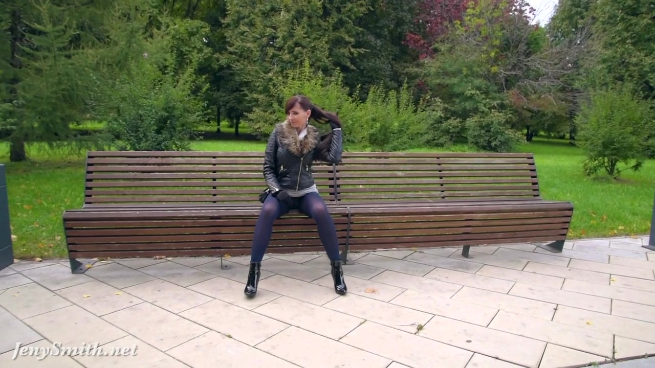 Jeny Smith pantyhose pretend to be leggings