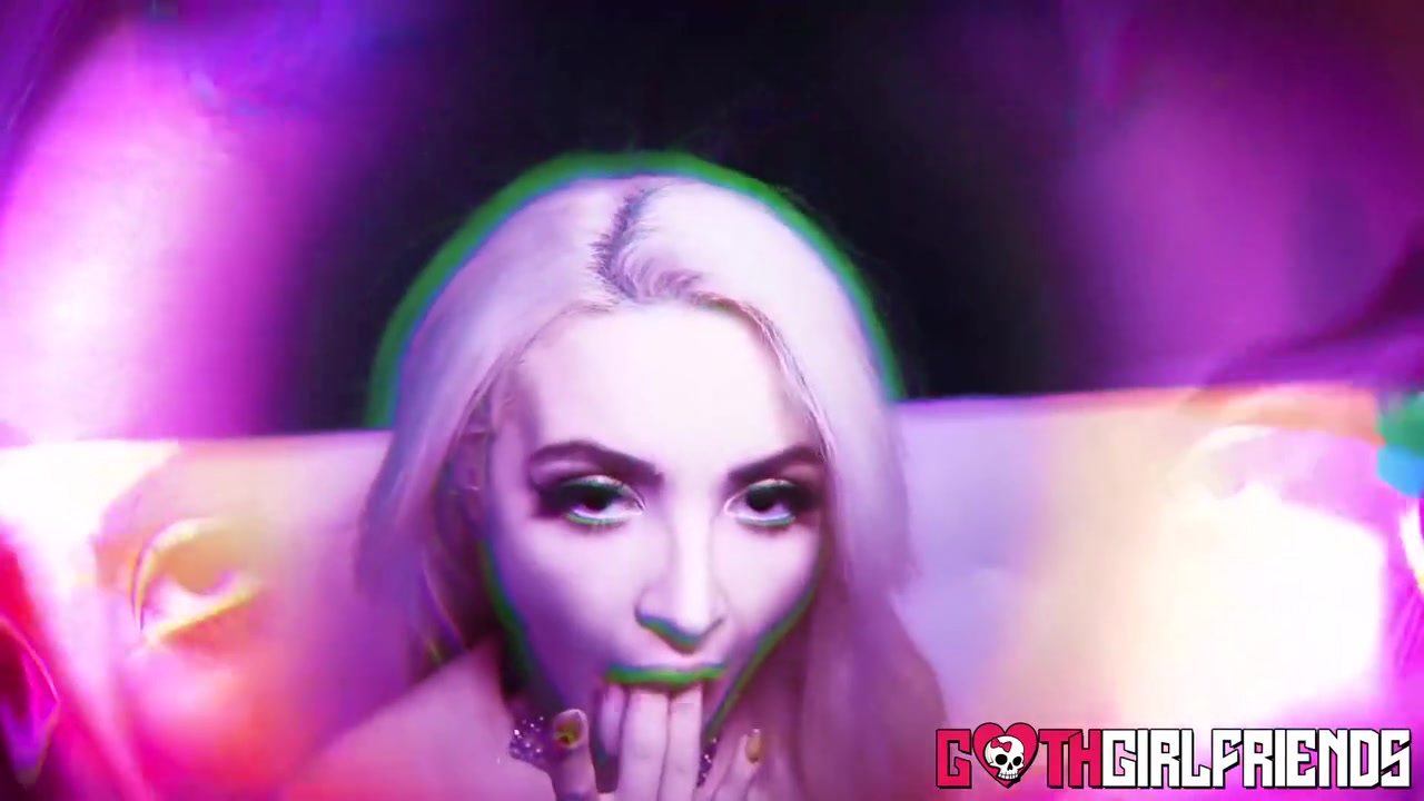 Blonde Babe Teases Man To Fuck Her With Johnny Love And Lola Fae