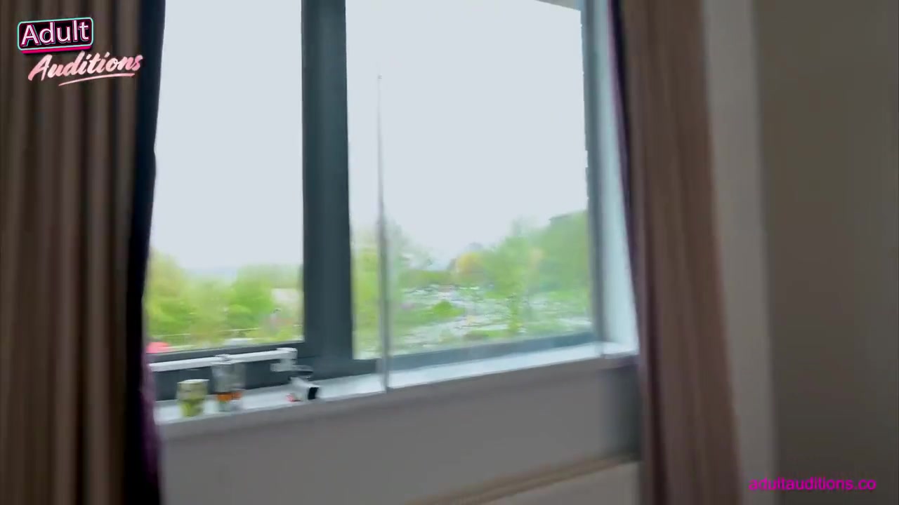 British Pretty Goth teen 18+ Bg Video