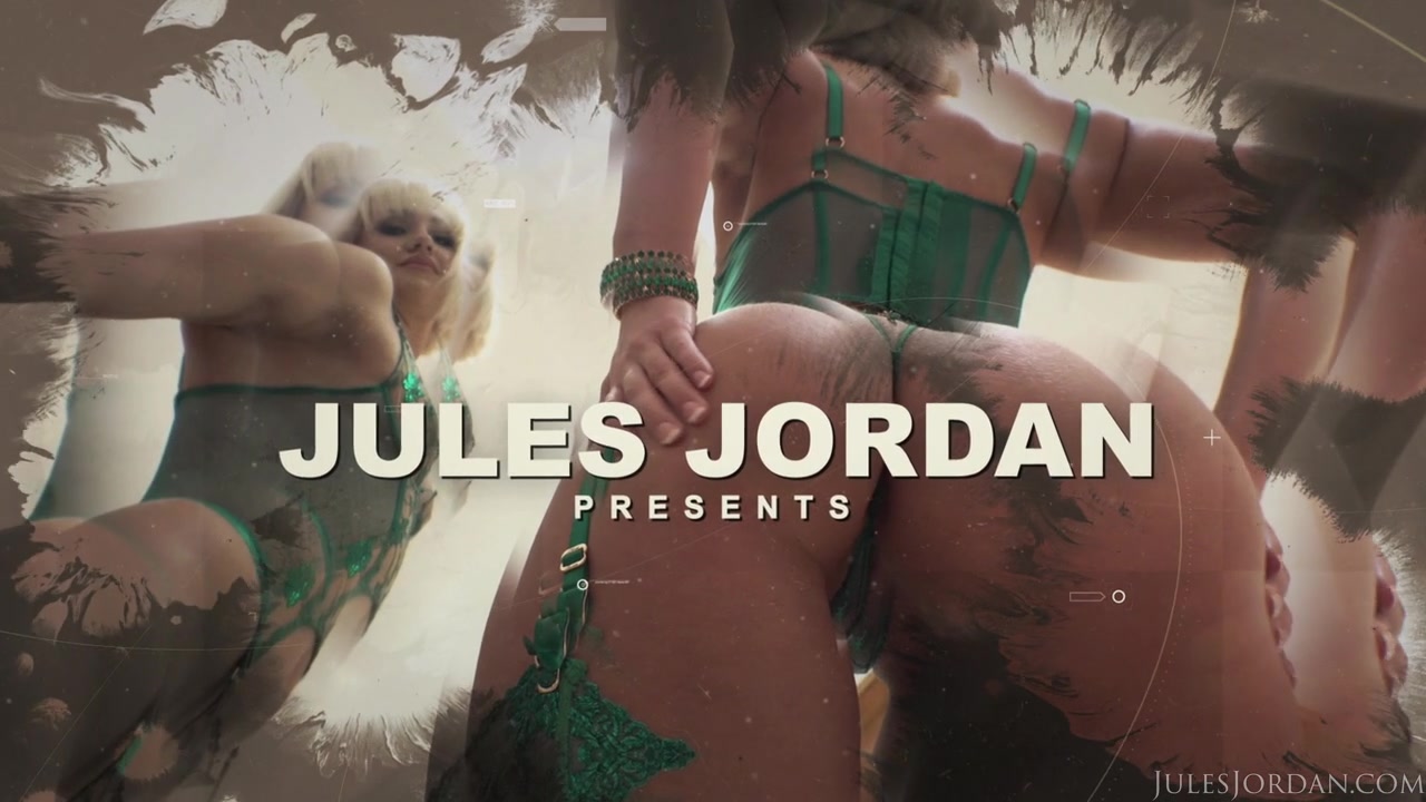 Through Manuel's Lens A Bambi Barton POV Encounter - Exclusive Scene - JulesJordan
