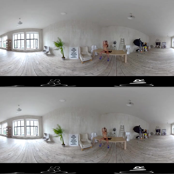 VR porn - Body Stocking Bombshell 360º - StasyQVR