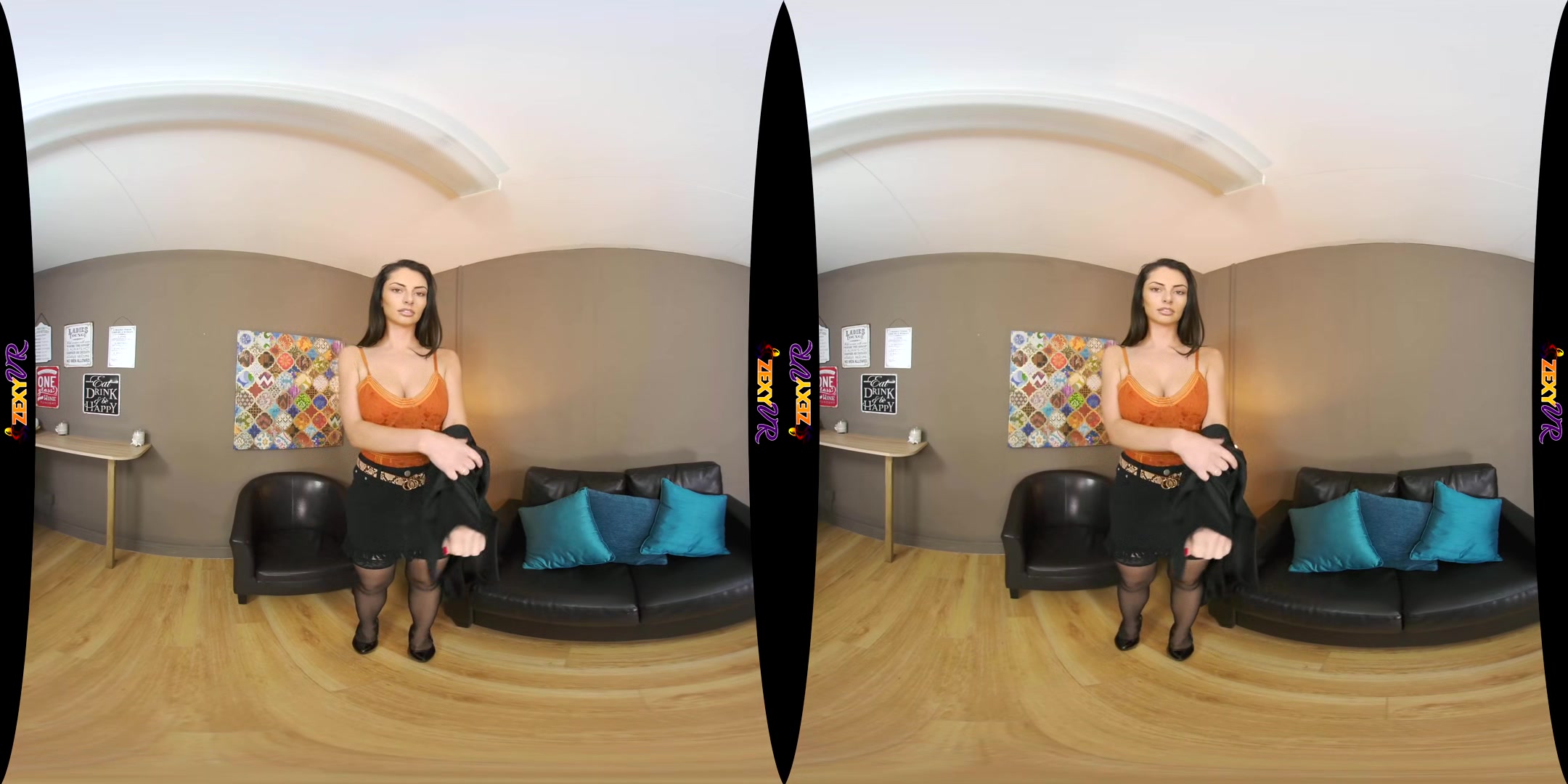 Orange Is The New Black - Big Tits Brunette Sexy Secretary Striptease Vr