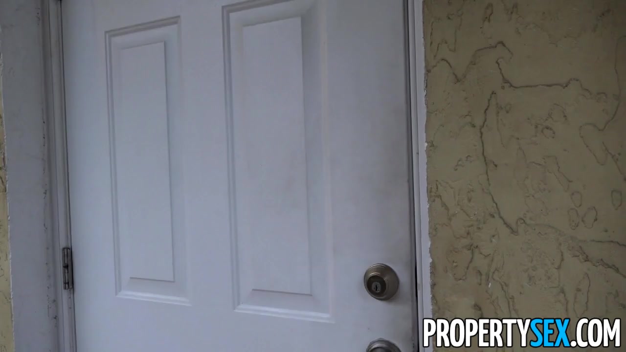 PropertySex Ruthless Agent Fucked By Inspector