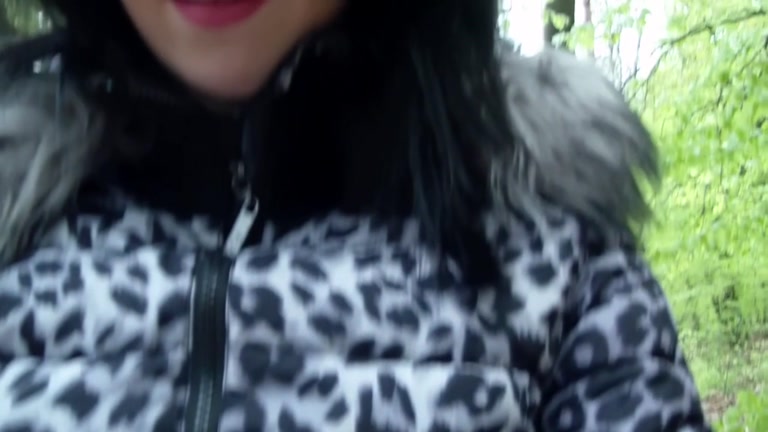 Naughty GF blows shlong outdoors untill ejaculation