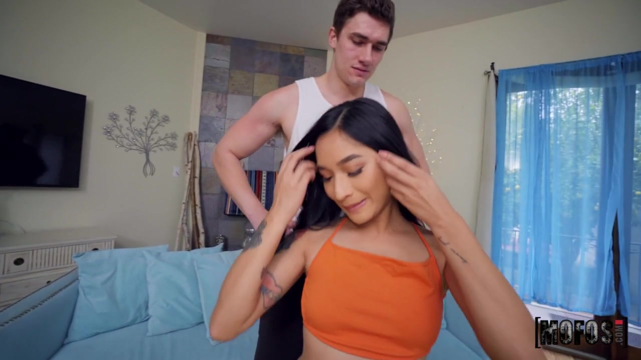 Michael Swayze & Avery Black in Sweet and Small - MofosNetwork