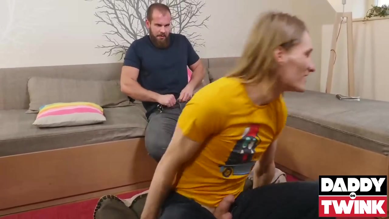 John Barber And Robbie Dane - Daddyontwink Craves Cock Attention
