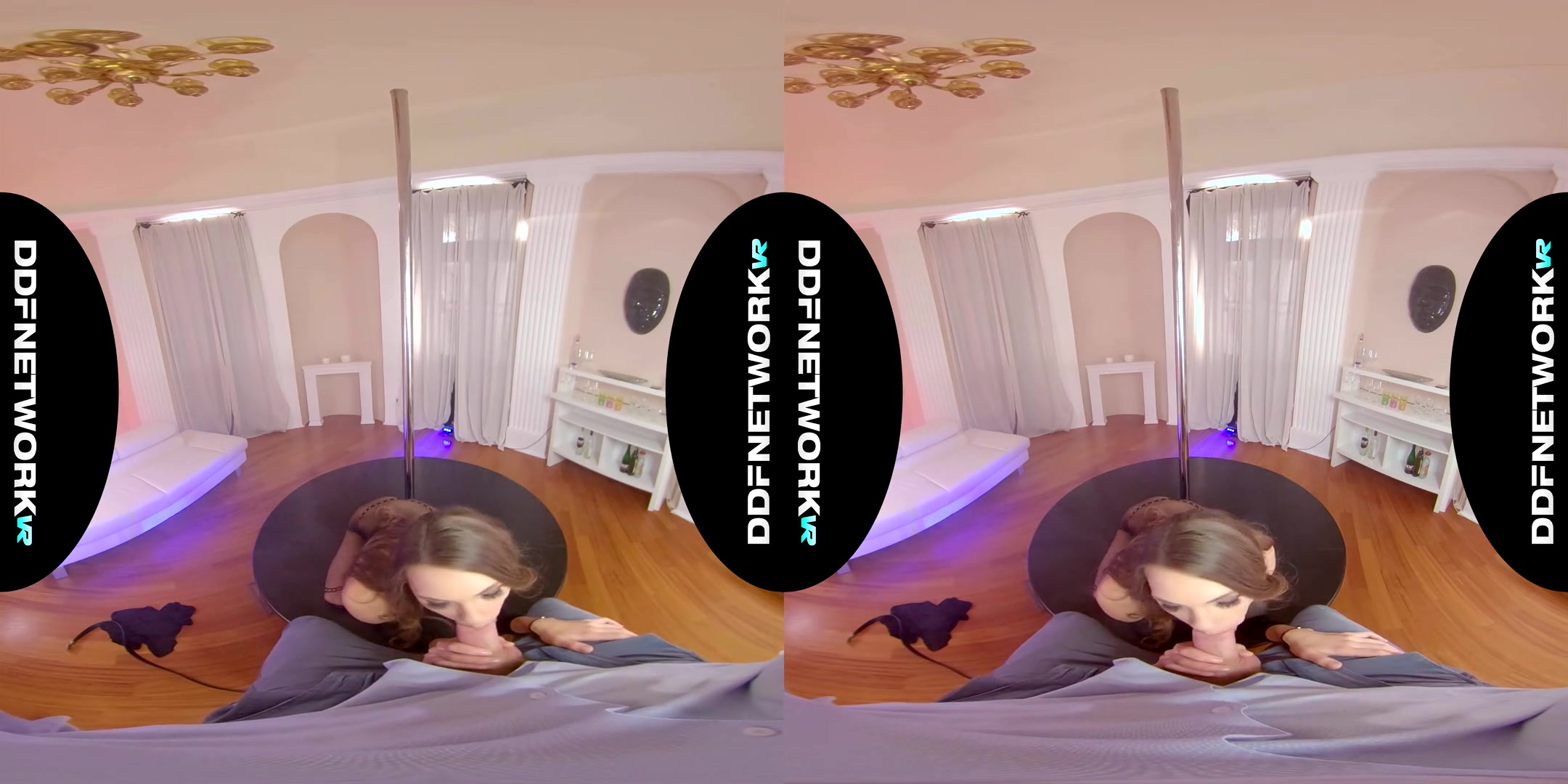 Veronica Clark in Ukrainian Gold - DDFNetworkVR